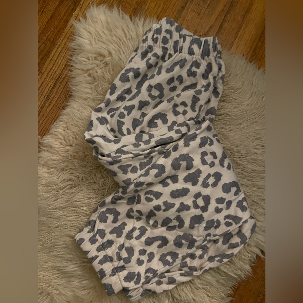 Women’s leopard joggers and crop top
